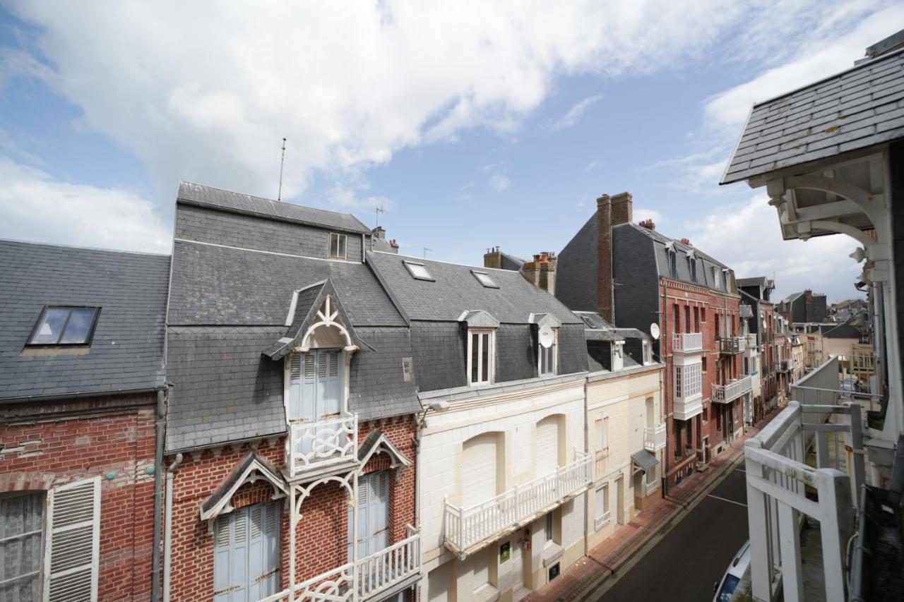 Villa 1900 “Jeanne”, authentique et entièrement rénovée Le Tréport Esterno foto